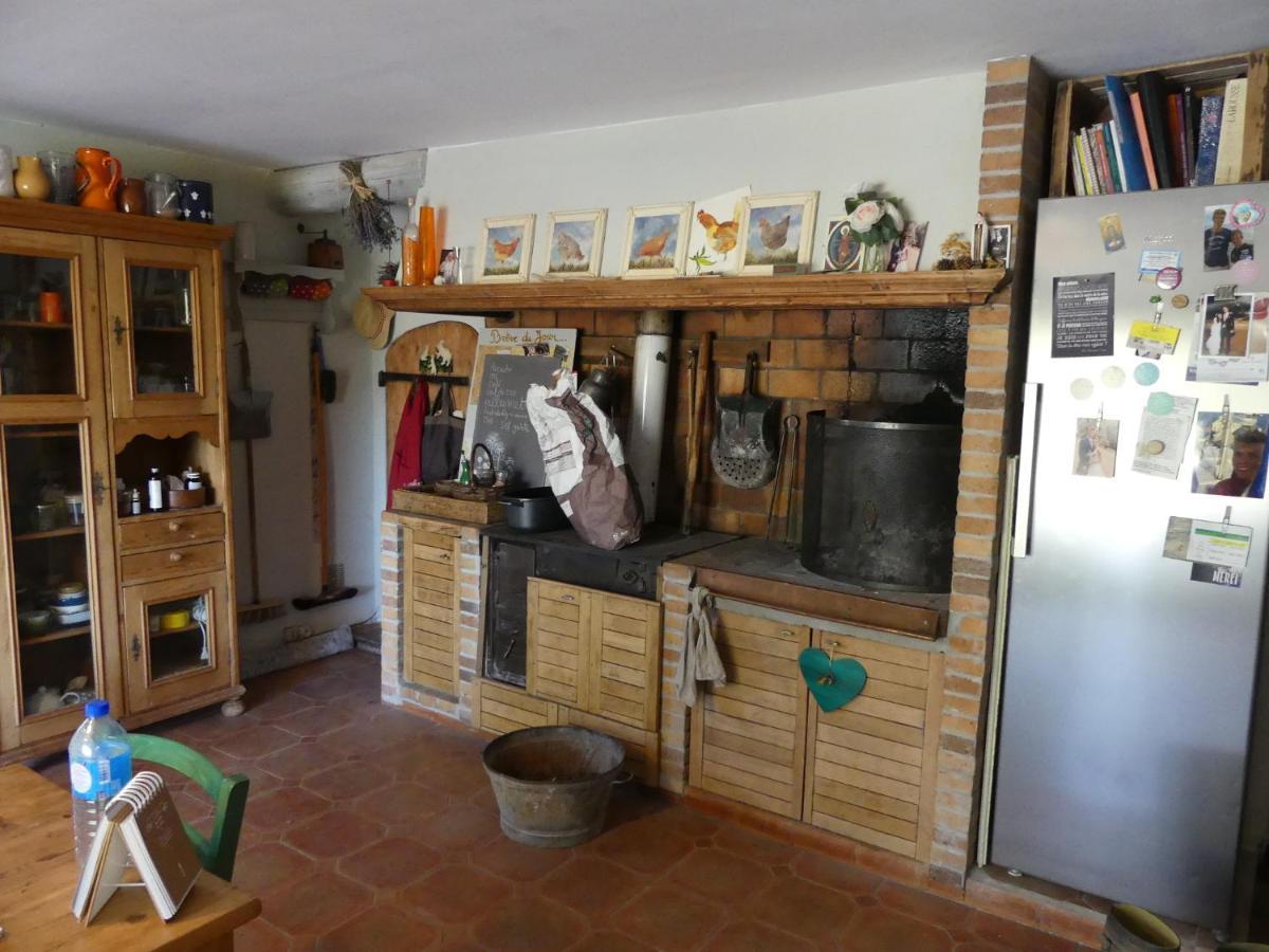 Le Charme D'Une Vieille Bastide Provencale Solliès-Pont Exterior foto
